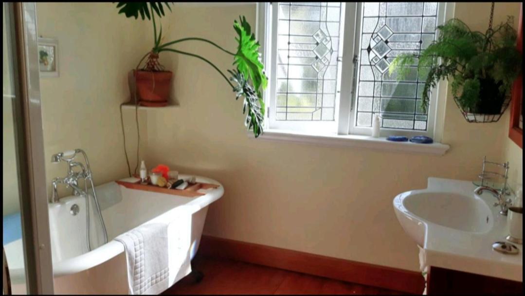מלון טימארו 100 Year Old English Character House מראה חיצוני תמונה